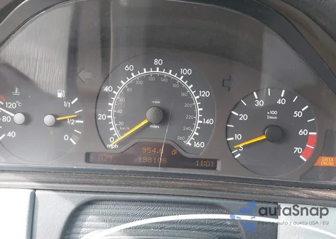 1999 Mercedes-Benz E 430 из США, поврежденный, VIN WDBJF70H2XA766591